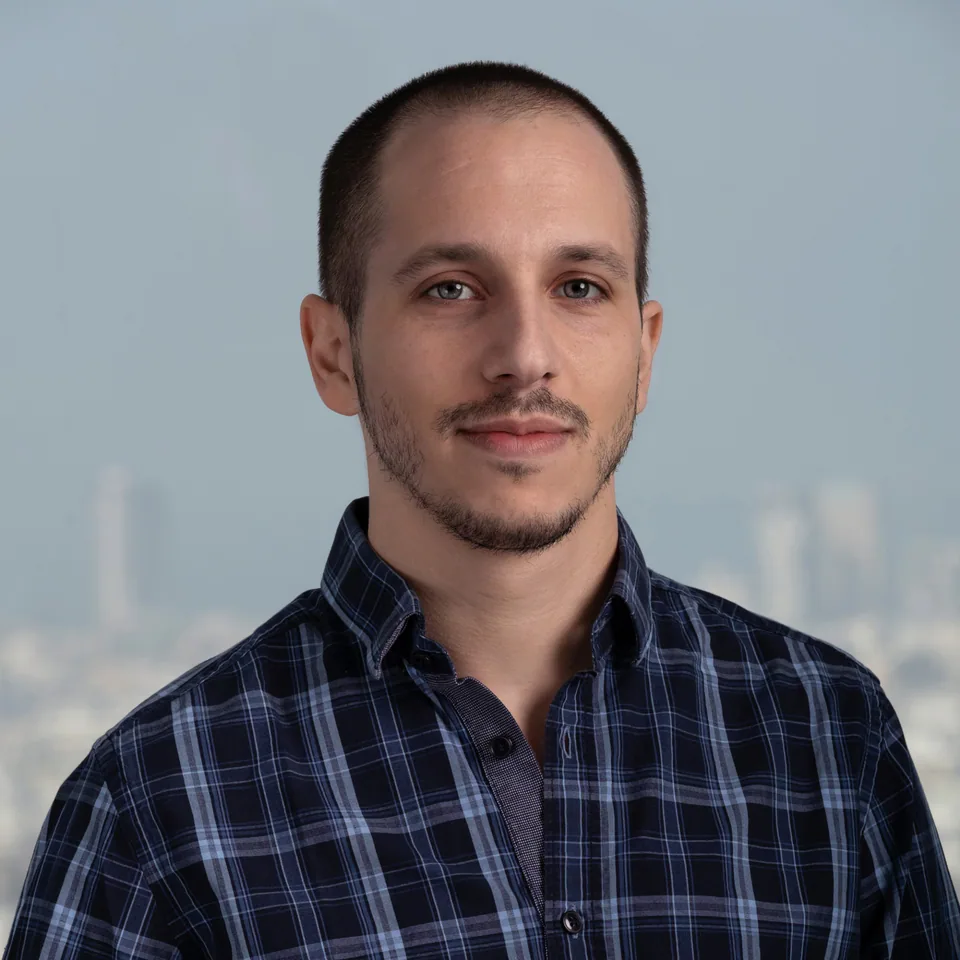 Asaf Ezra