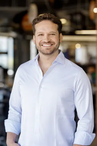 Gil Perry