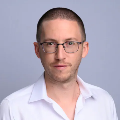 Ofir Zuk